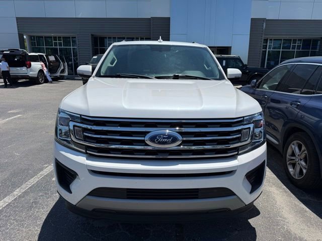 Certified 2019 Ford Expedition XLT w/ Equipment Group 202A RWD image 6