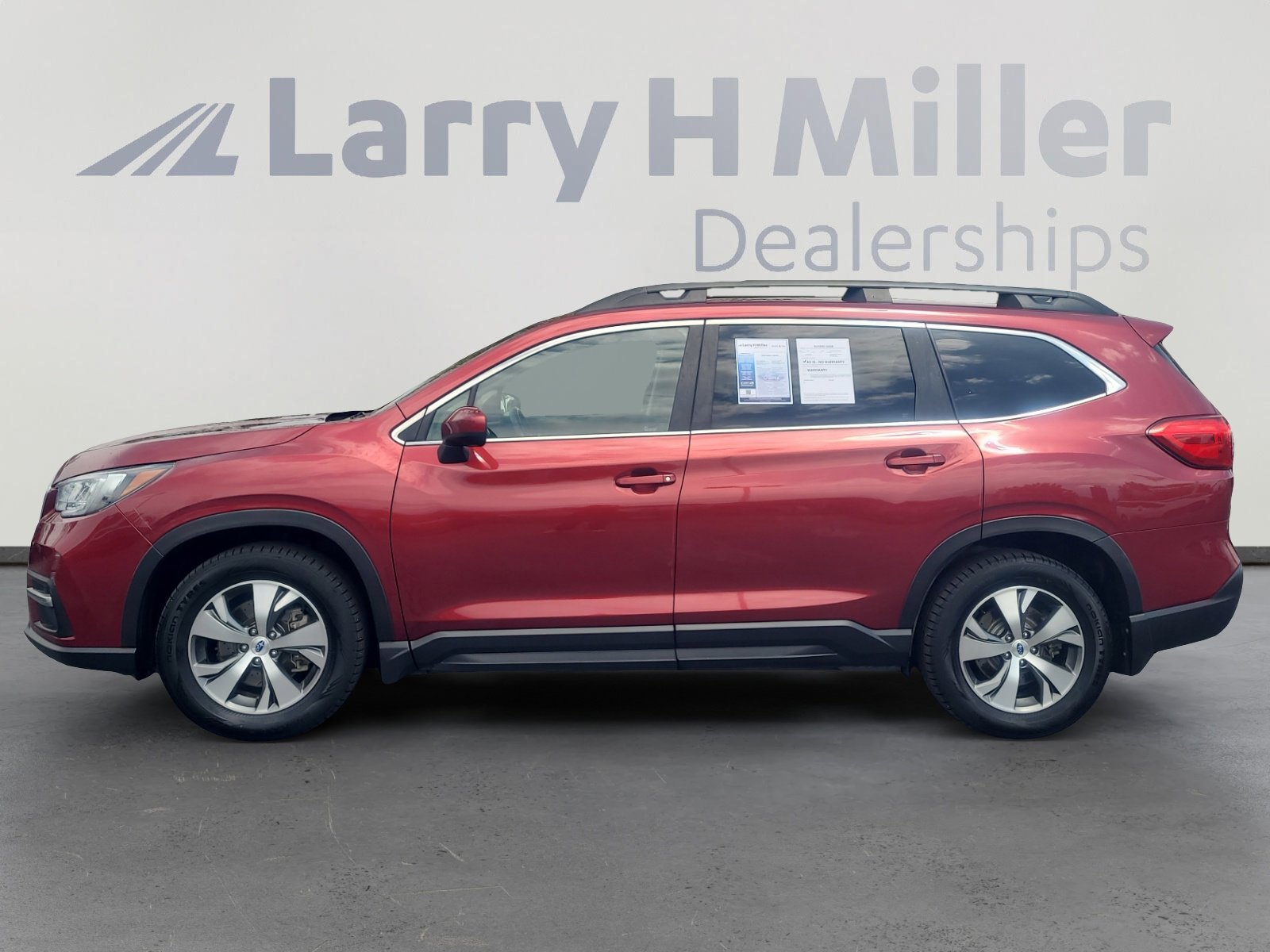 Used 2019 Subaru Ascent Premium AWD/4WD image 2