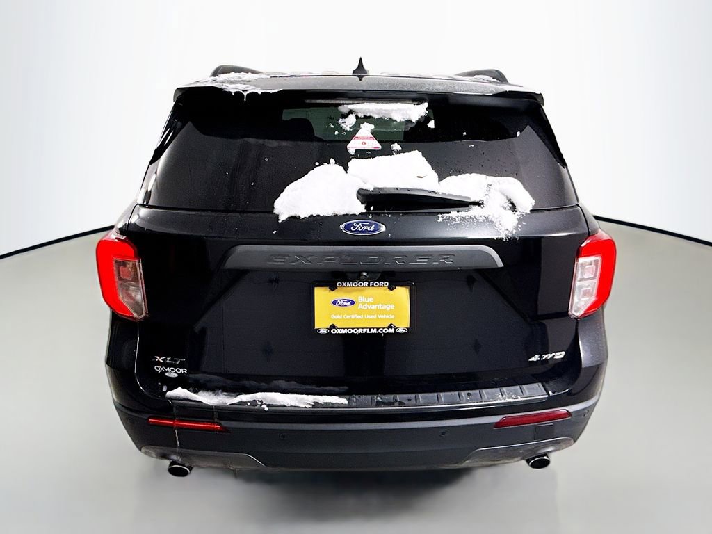 Certified 2022 Ford Explorer XLT w/ Equipment Group 202A image 6