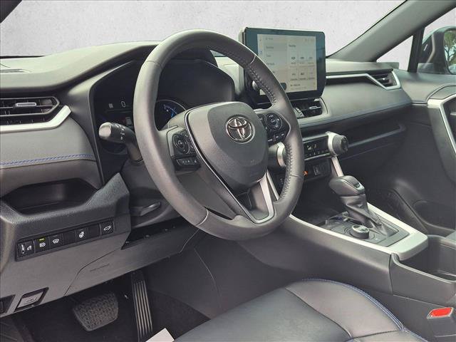 Used 2023 Toyota RAV4 XSE w/ XSE Grade Weather Package AWD/4WD image 10