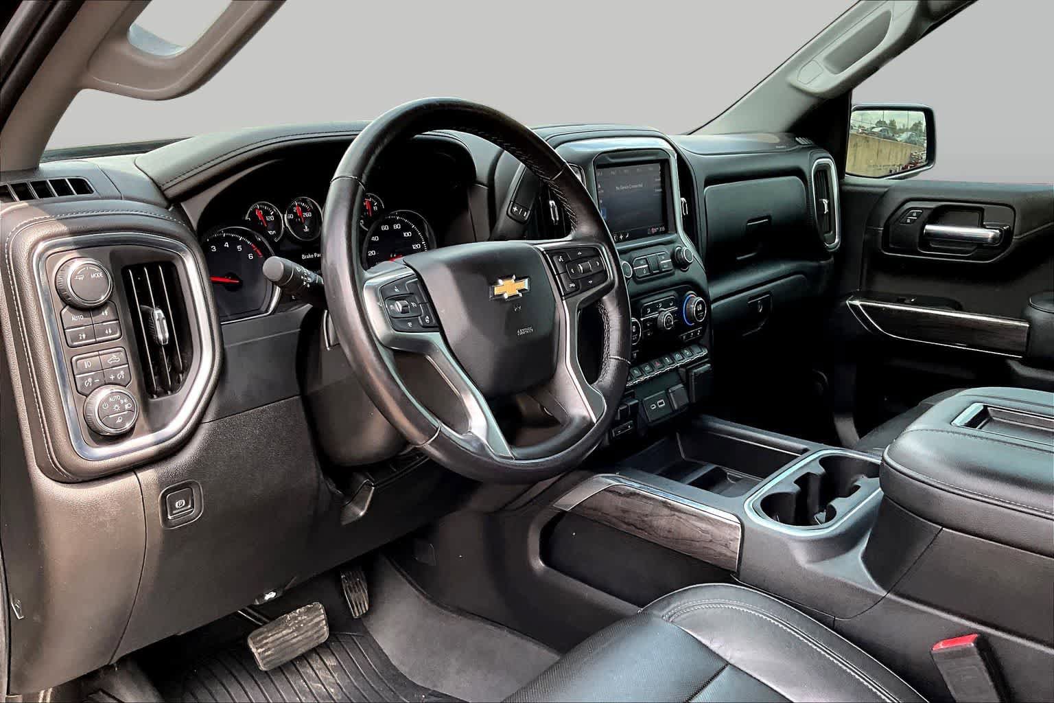 Used 2020 Chevrolet Silverado 1500 LTZ w/ LTZ Plus Package AWD/4WD image 18