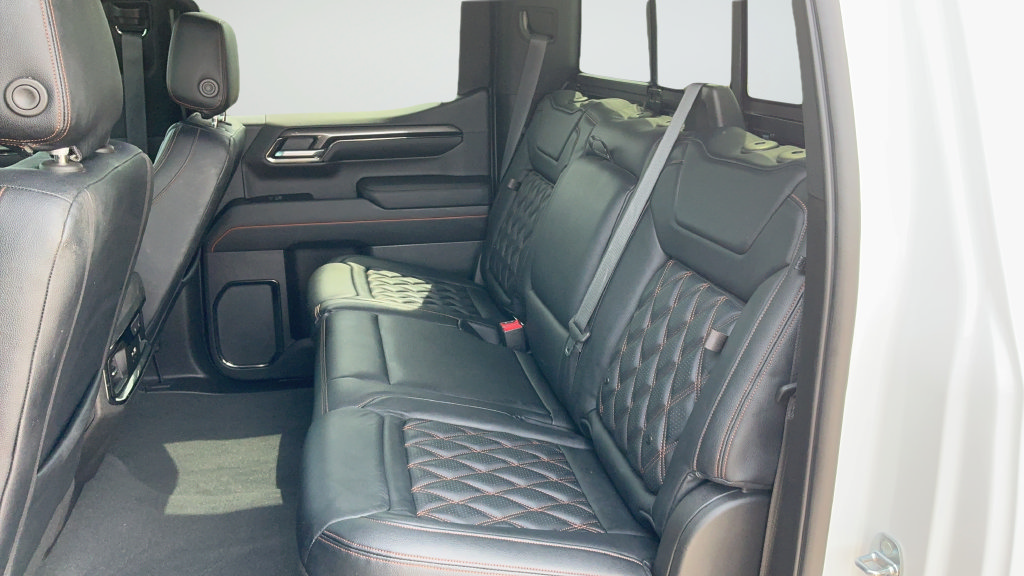 Used 2022 GMC Sierra 1500 AT4 w/ AT4 Premium Package AWD/4WD image 20