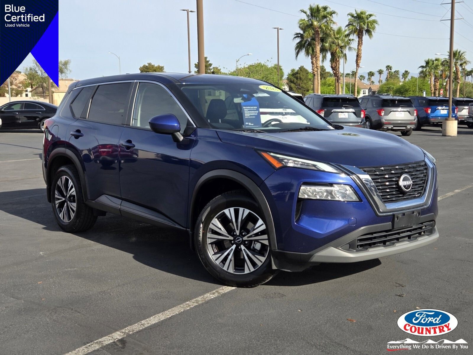 Used 2023 Nissan Rogue SV image 1