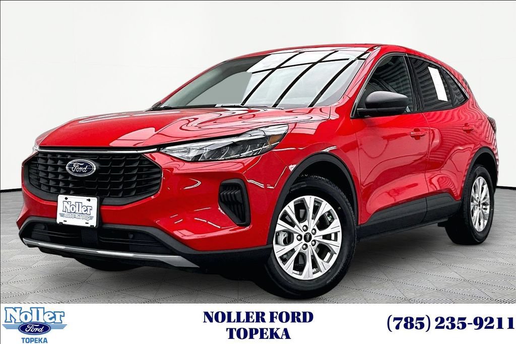 Certified 2024 Ford Escape Active w/ Cold Weather Package FWD image 1