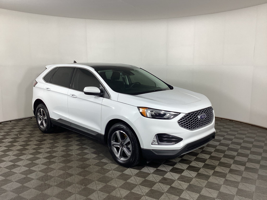Certified 2024 Ford Edge SEL w/ Convenience Package AWD/4WD image 1