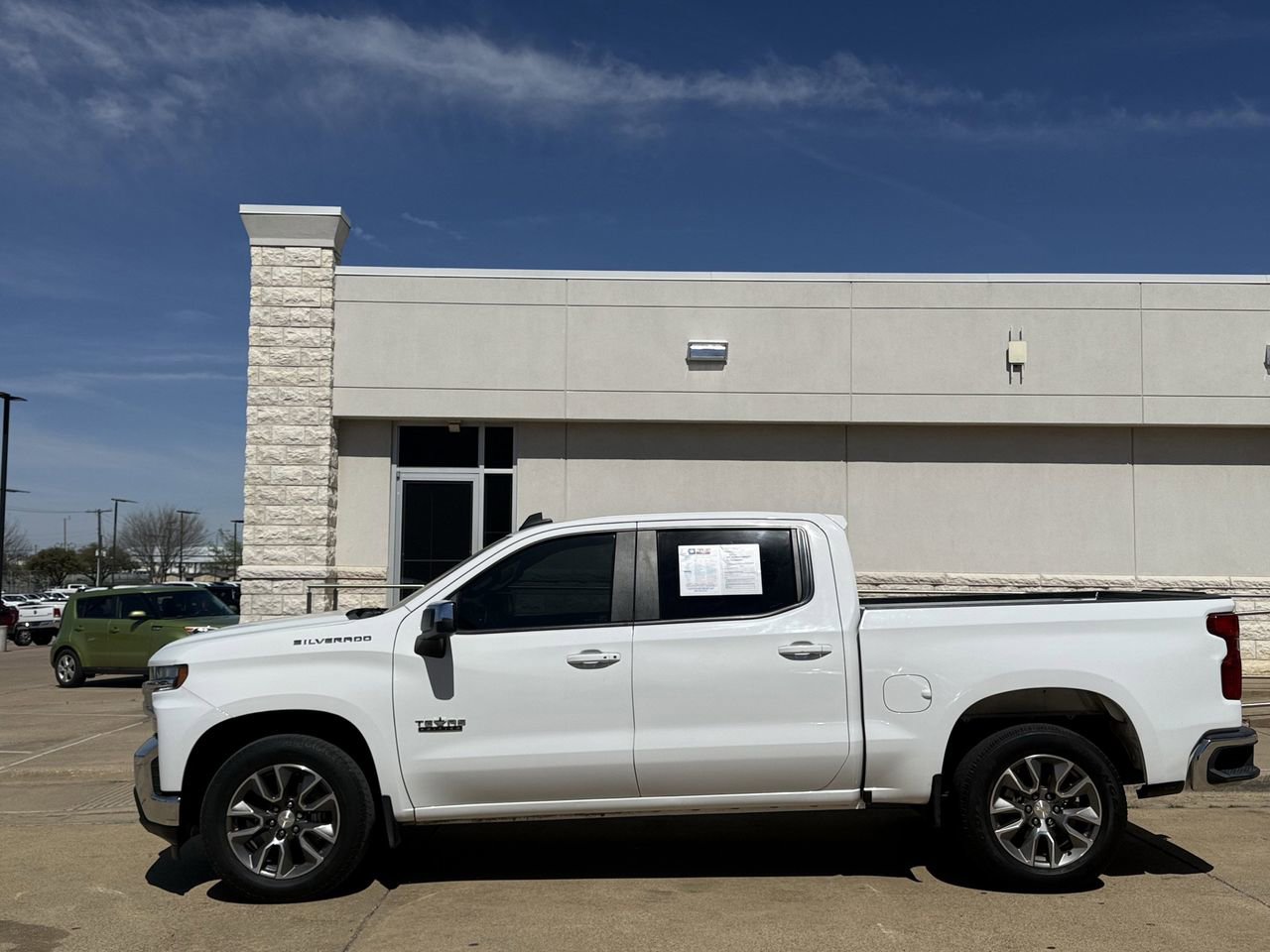 Used 2021 Chevrolet Silverado 1500 LT w/ Texas Edition Plus image 3