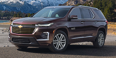 Used 2023 Chevrolet Traverse LT