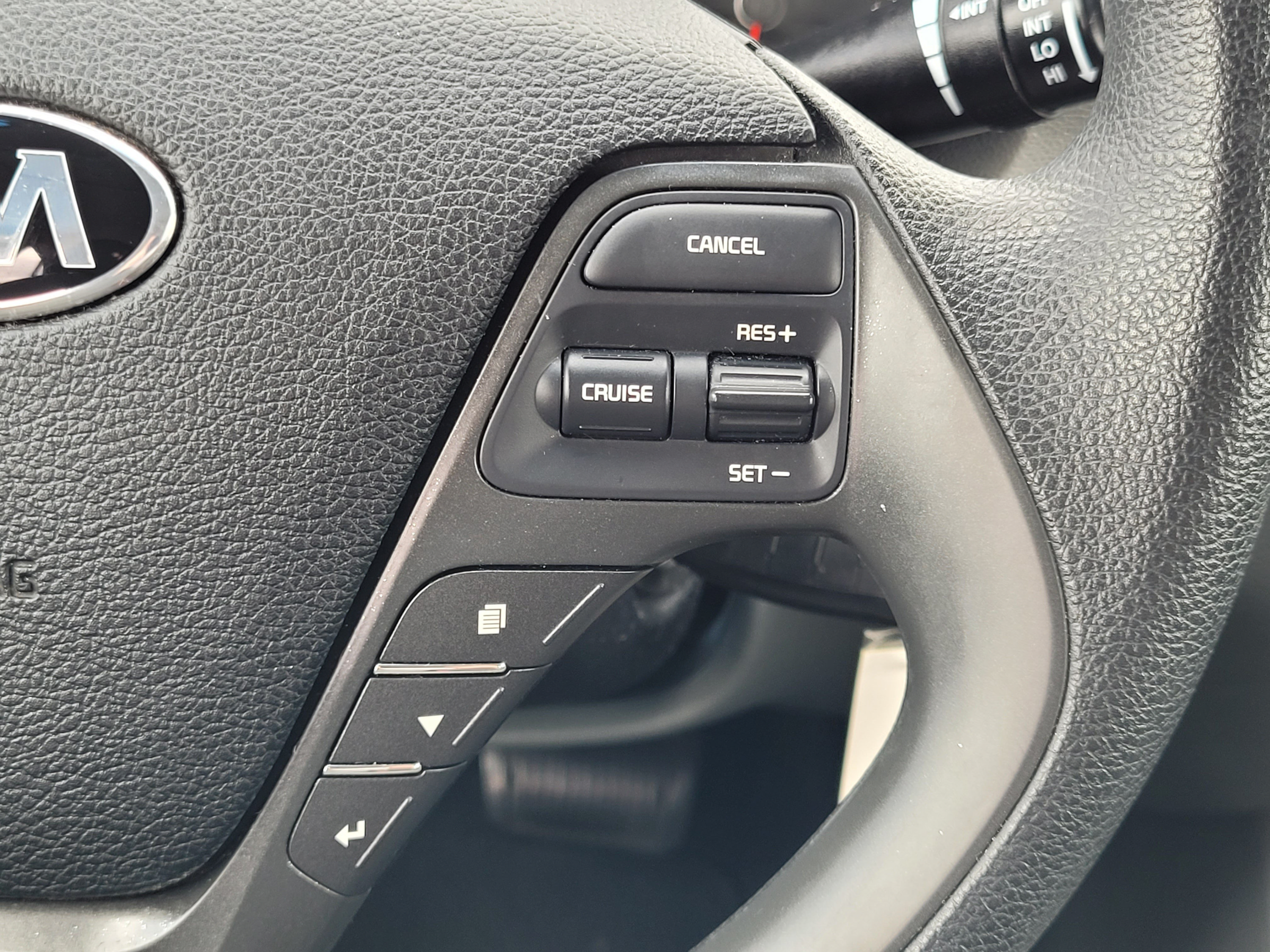 Used 2018 Kia Forte LX w/ LX Popular Package FWD image 11