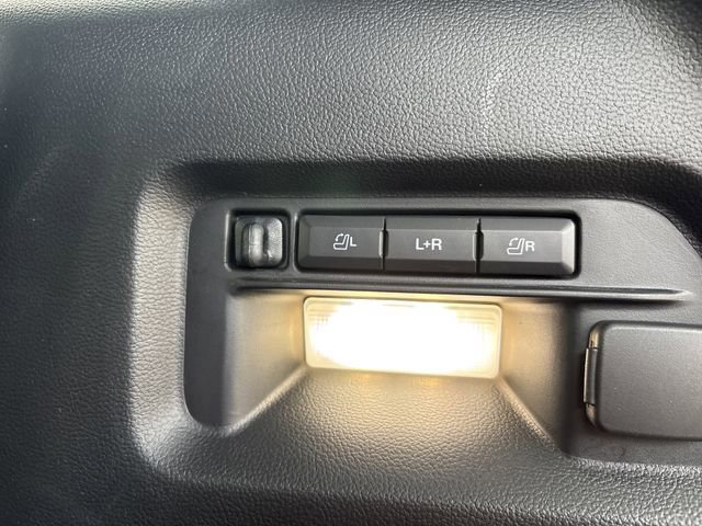 Certified 2023 Ford Explorer Platinum w/ Technology Package image 55