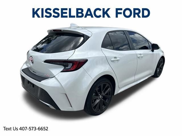 Used 2023 Toyota Corolla XSE FWD image 4