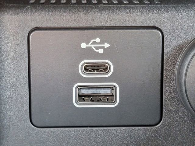 Certified 2025 Ford Escape Active FWD image 7