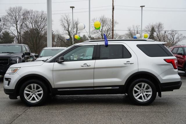 Certified 2018 Ford Explorer XLT w/ Equipment Group 201A image 2