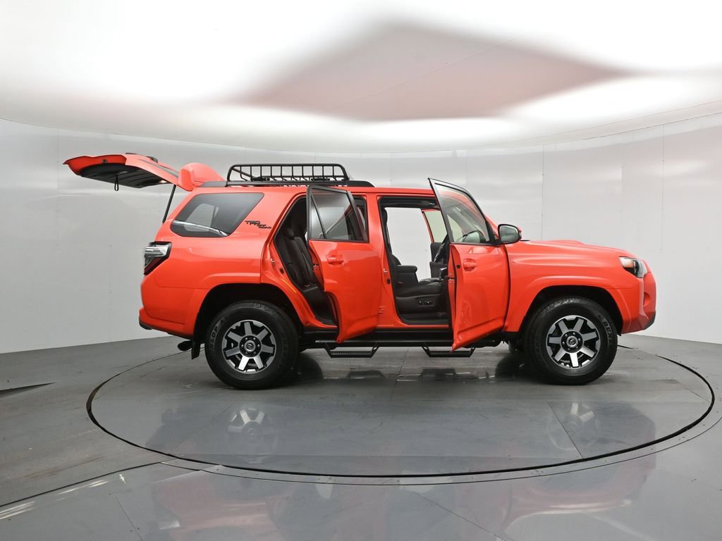 Used 2024 Toyota 4Runner TRD Off-Road Premium w/ Off Road Premium Plus Package image 5