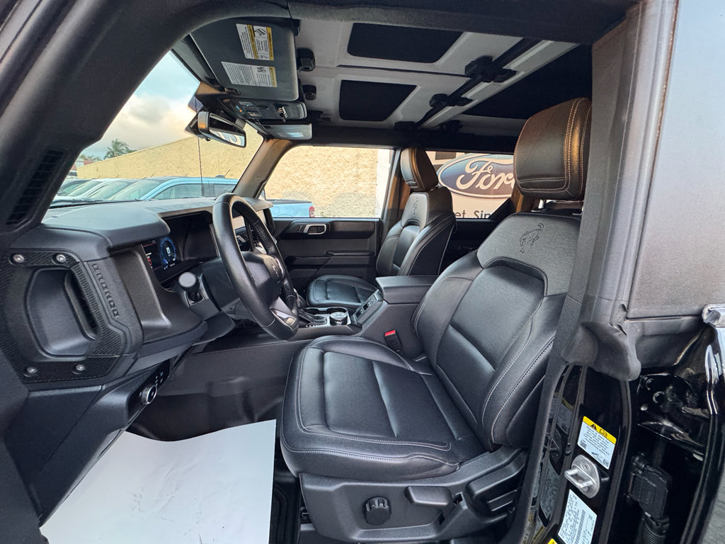Certified 2025 Ford Bronco Badlands AWD/4WD image 14