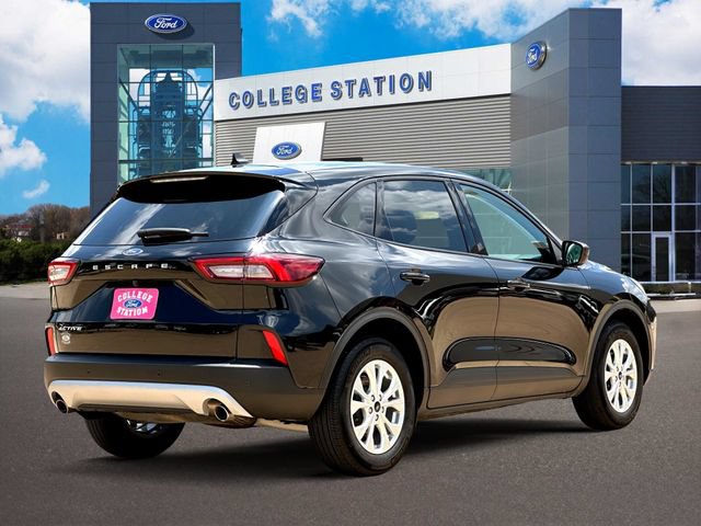 Certified 2025 Ford Escape Active w/ Tech Pack #1 FWD image 4
