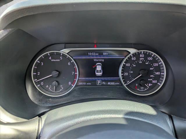 Used 2025 Nissan Sentra SR w/ SR Premium Package FWD image 10