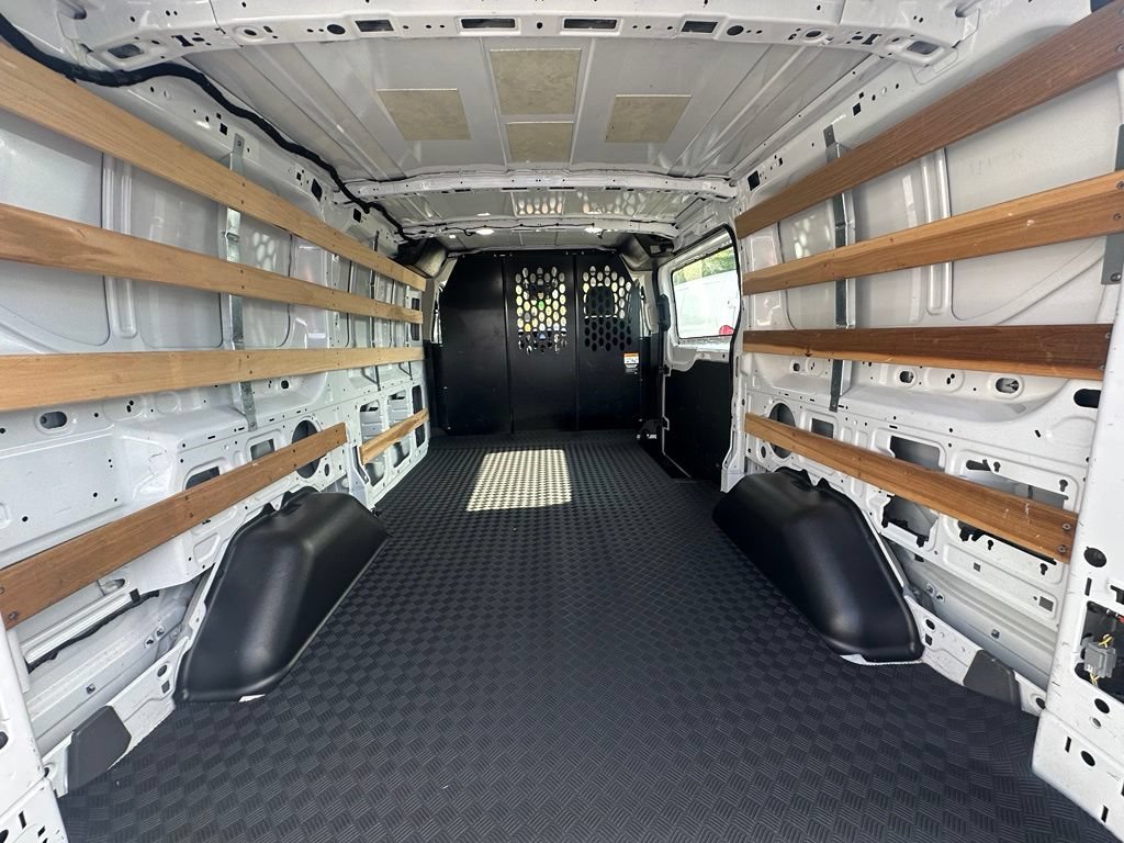 Certified 2025 Ford Transit 250 Low Roof w/ Exterior Upgrade Package RWD image 10