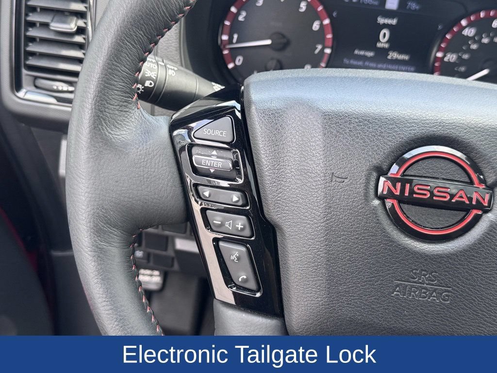 Used 2024 Nissan Frontier Pro-X w/ Pro Premium Package RWD image 18