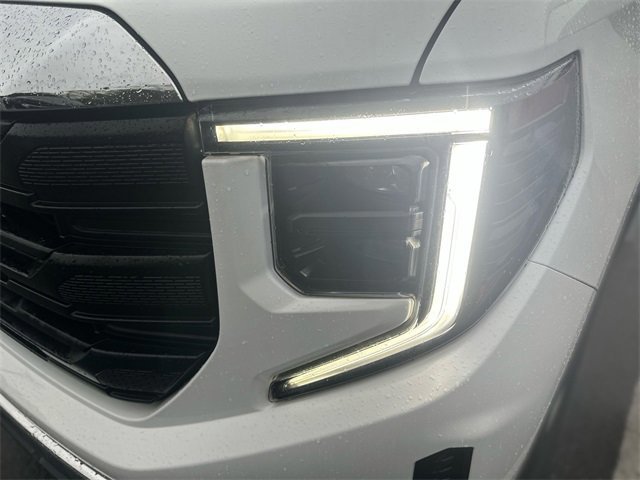 Used 2023 GMC Sierra 1500 Pro w/ Pro Value Package image 9