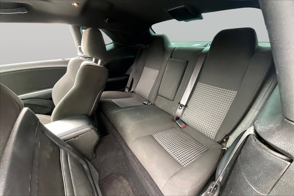 Used 2022 Dodge Challenger R/T RWD image 26