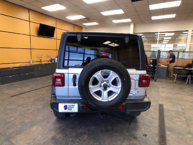 Used 2022 Jeep Wrangler Unlimited Sport AWD/4WD image 6