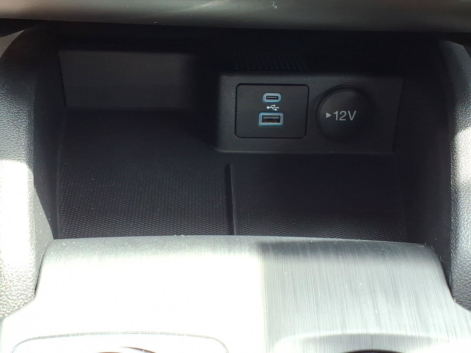 Certified 2023 Ford Escape Active AWD/4WD image 19