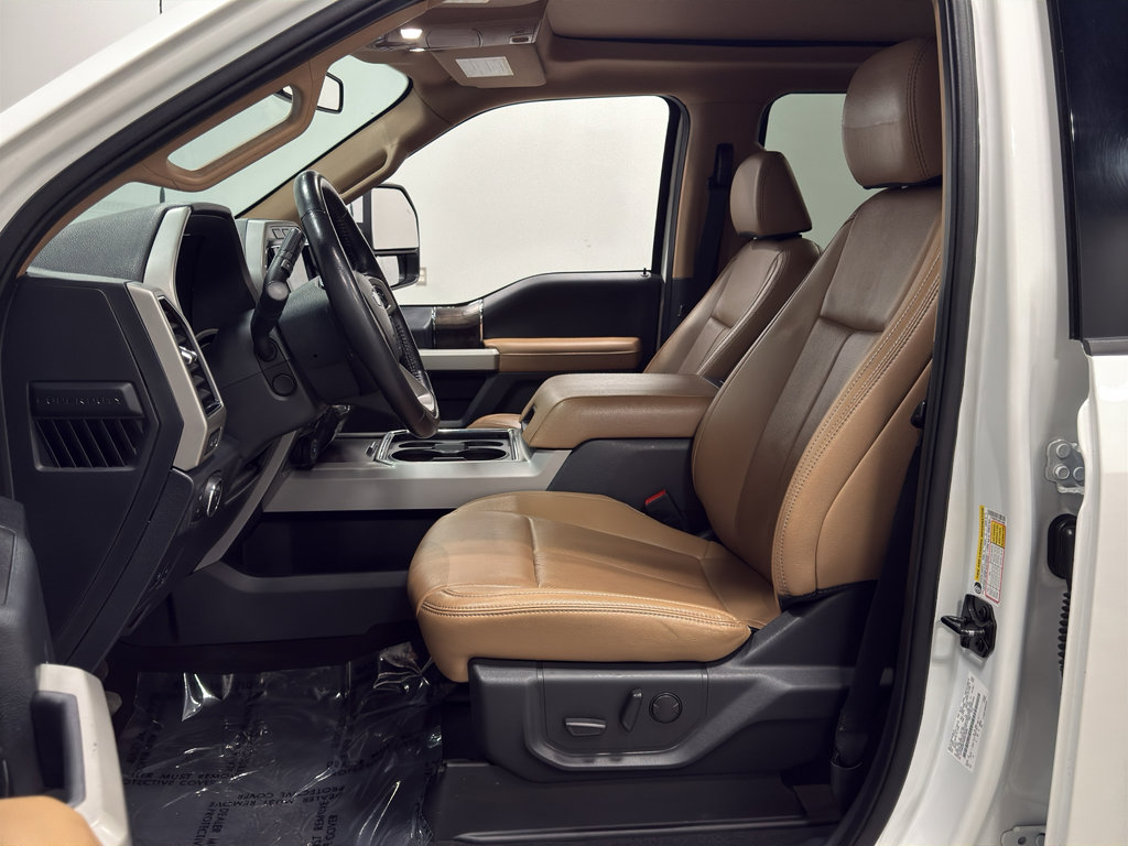 Certified 2022 Ford F250 Lariat w/ Lariat Ultimate Package image 12