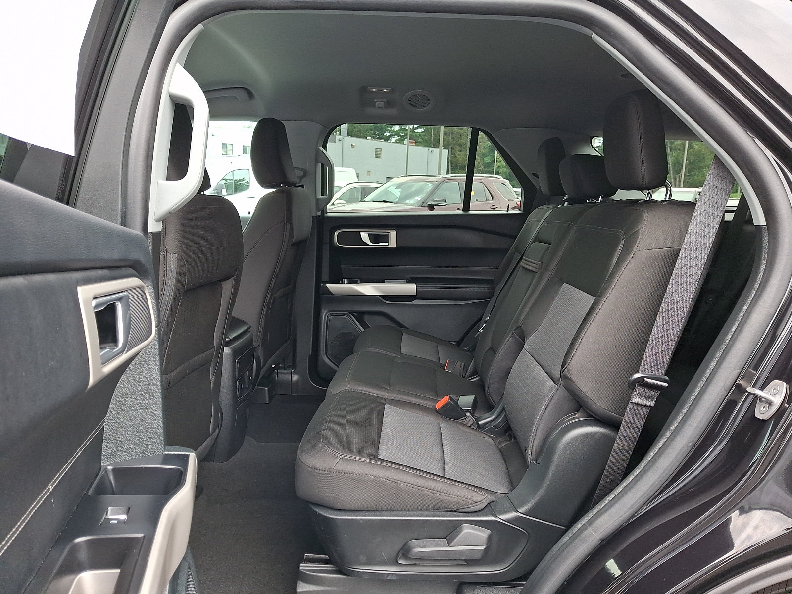 Certified 2023 Ford Explorer XLT AWD/4WD image 11