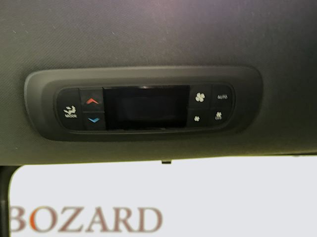 Used 2021 Chrysler Pacifica Touring w/ S Appearance Package image 28