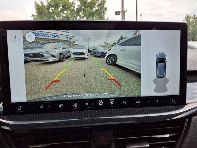 Certified 2024 Ford Escape ST-Line w/ Tech Pack #1 AWD/4WD image 11
