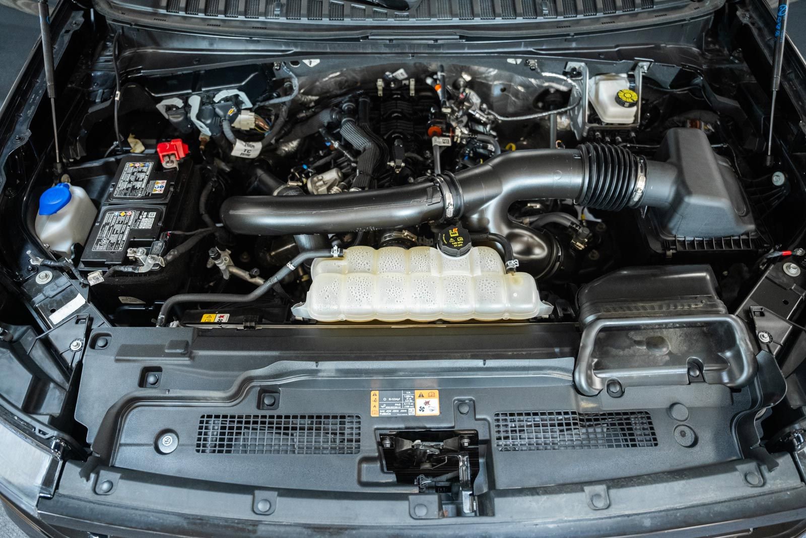 Certified 2025 Ford Expedition Max Platinum image 29