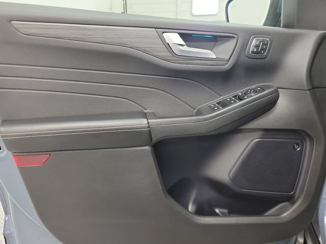 Certified 2023 Ford Escape Platinum w/ Premium Technology Package AWD/4WD image 16