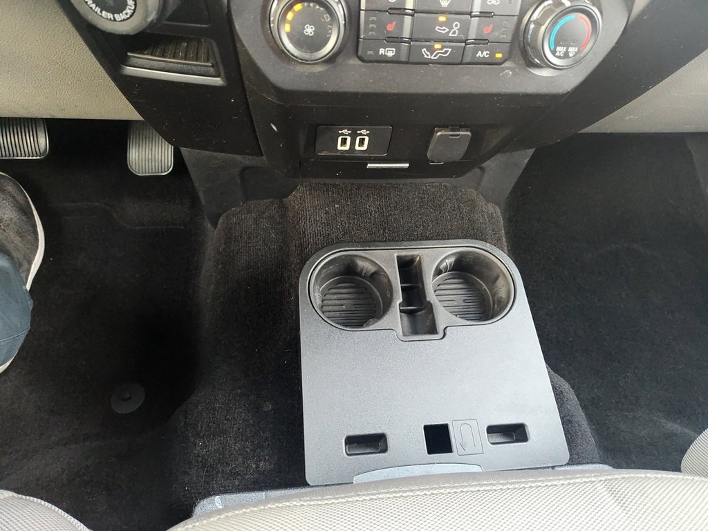 Certified 2018 Ford F150 XLT w/ Equipment Group 302A Luxury image 21