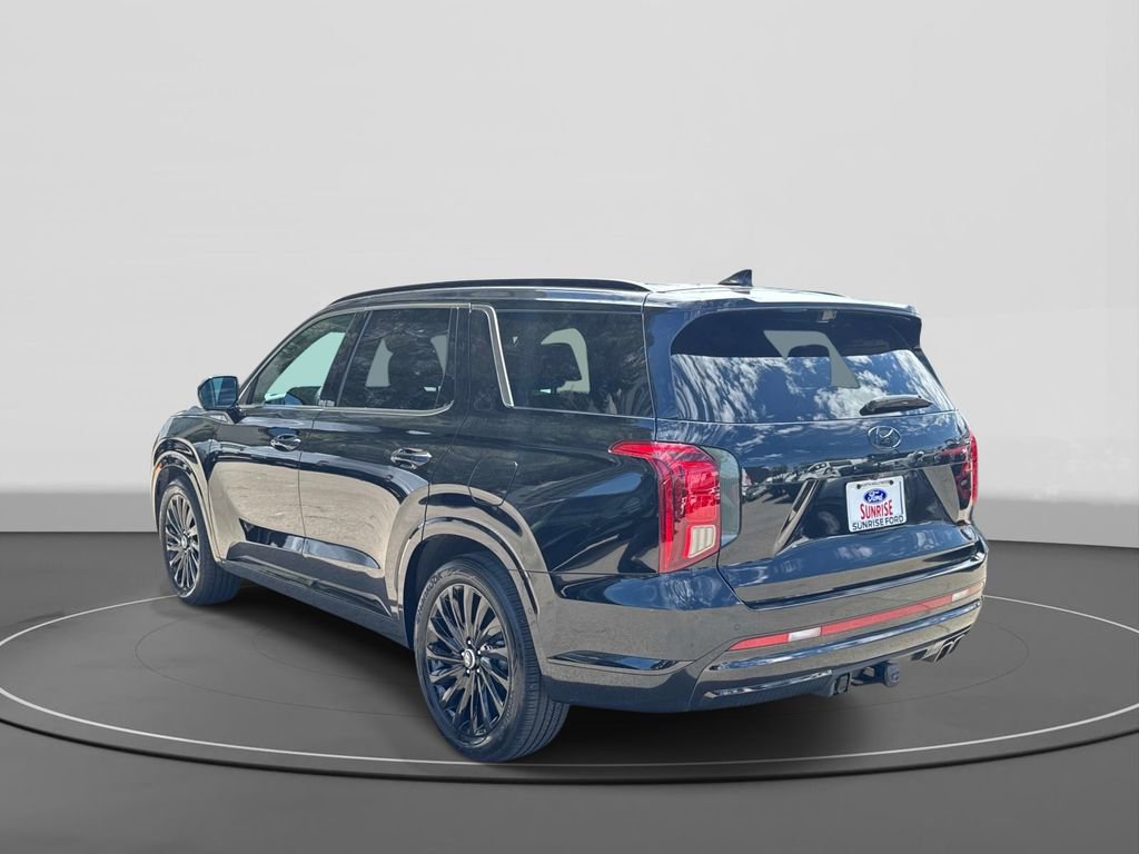 Used 2025 Hyundai Palisade Calligraphy AWD/4WD image 2