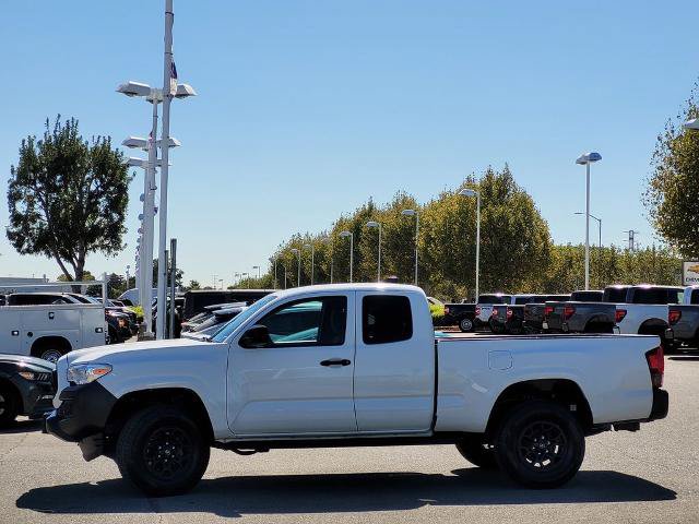 Used 2022 Toyota Tacoma SR RWD image 7