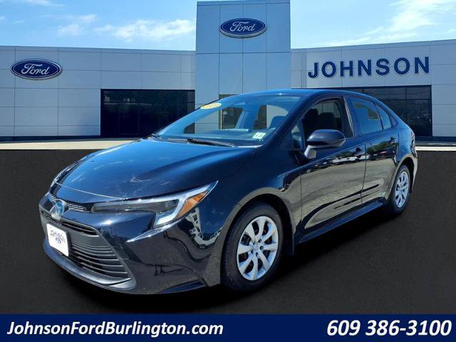Used 2023 Toyota Corolla LE AWD/4WD image 7