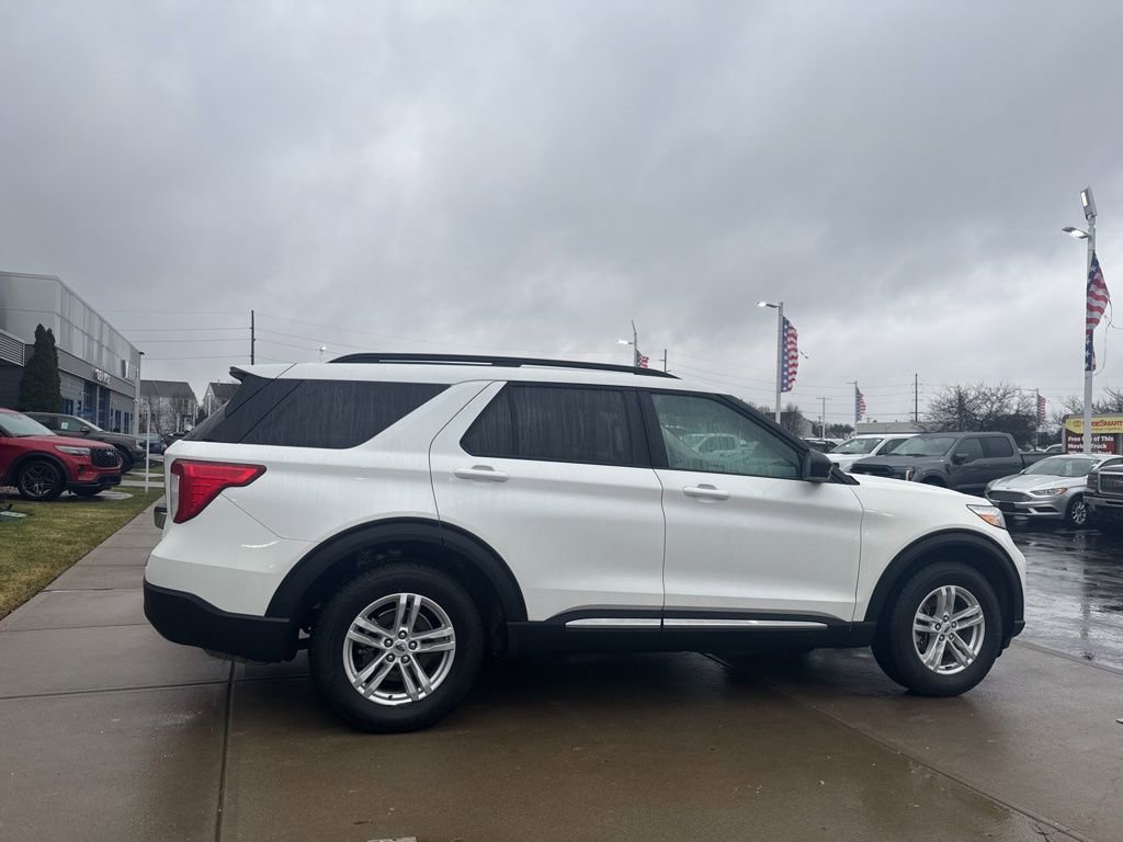 Certified 2023 Ford Explorer XLT w/ Equipment Group 202A image 10
