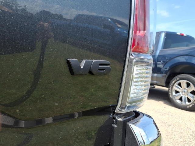 Used 2023 Toyota Tacoma TRD Off-Road AWD/4WD image 9