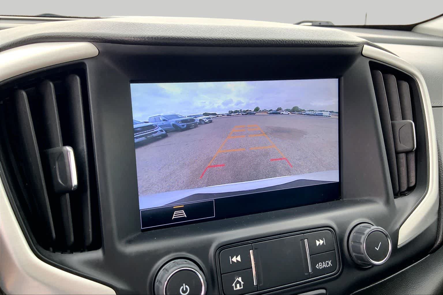 Used 2022 GMC Terrain SLT FWD image 27