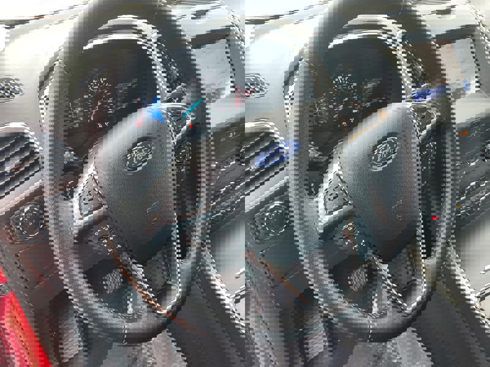 Certified 2020 Ford Edge SEL w/ Convenience Package image 13