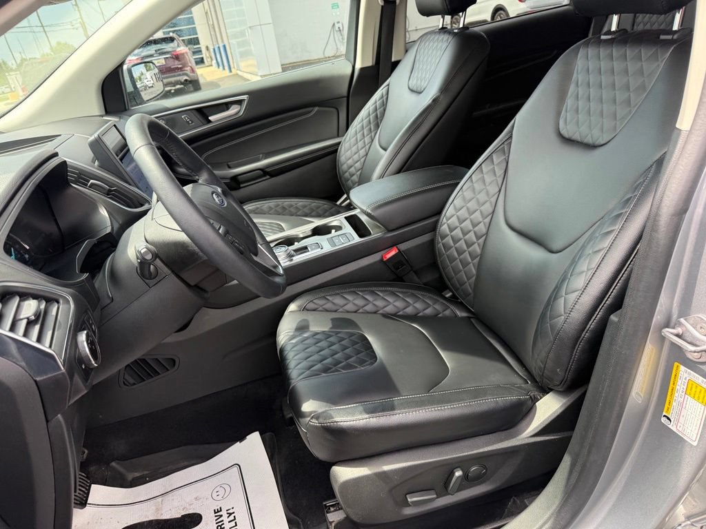 Certified 2024 Ford Edge Titanium AWD/4WD image 19