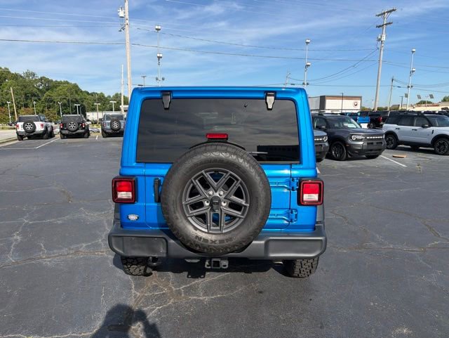 Used 2024 Jeep Wrangler Unlimited Sport AWD/4WD image 6