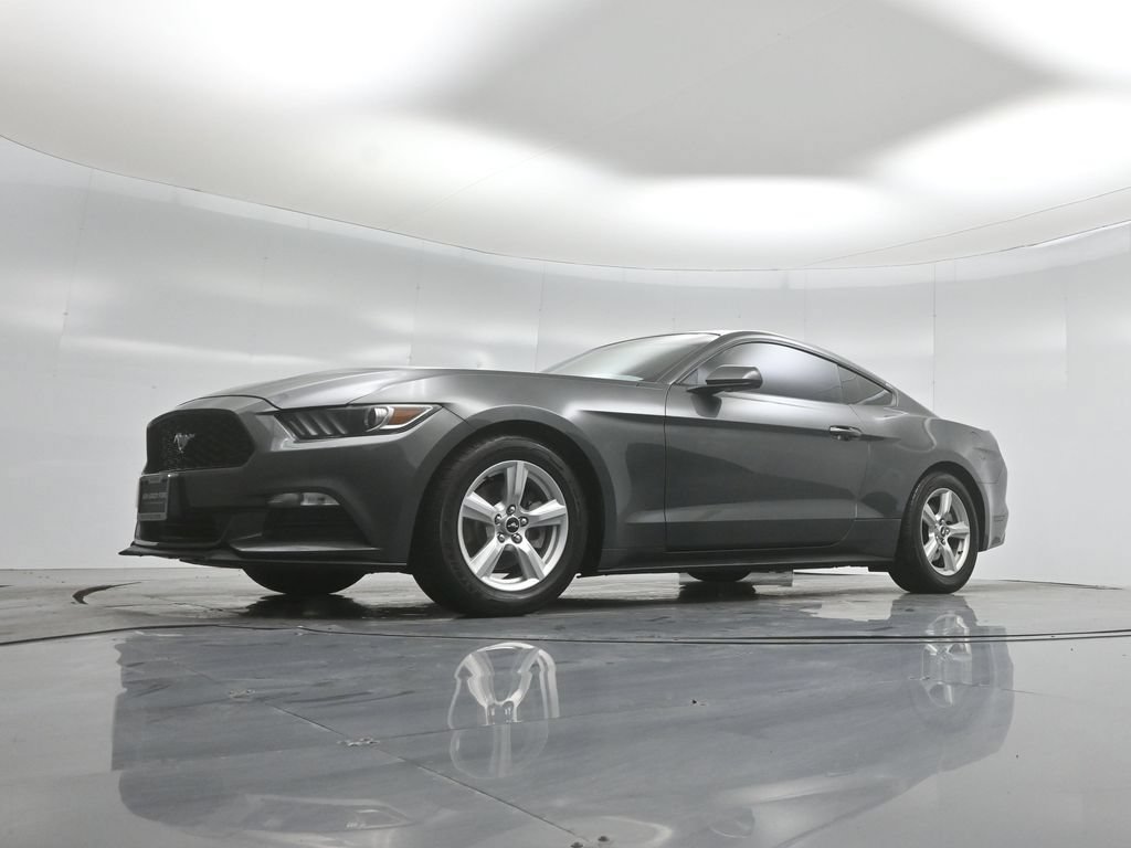 Certified 2017 Ford Mustang Coupe RWD image 41