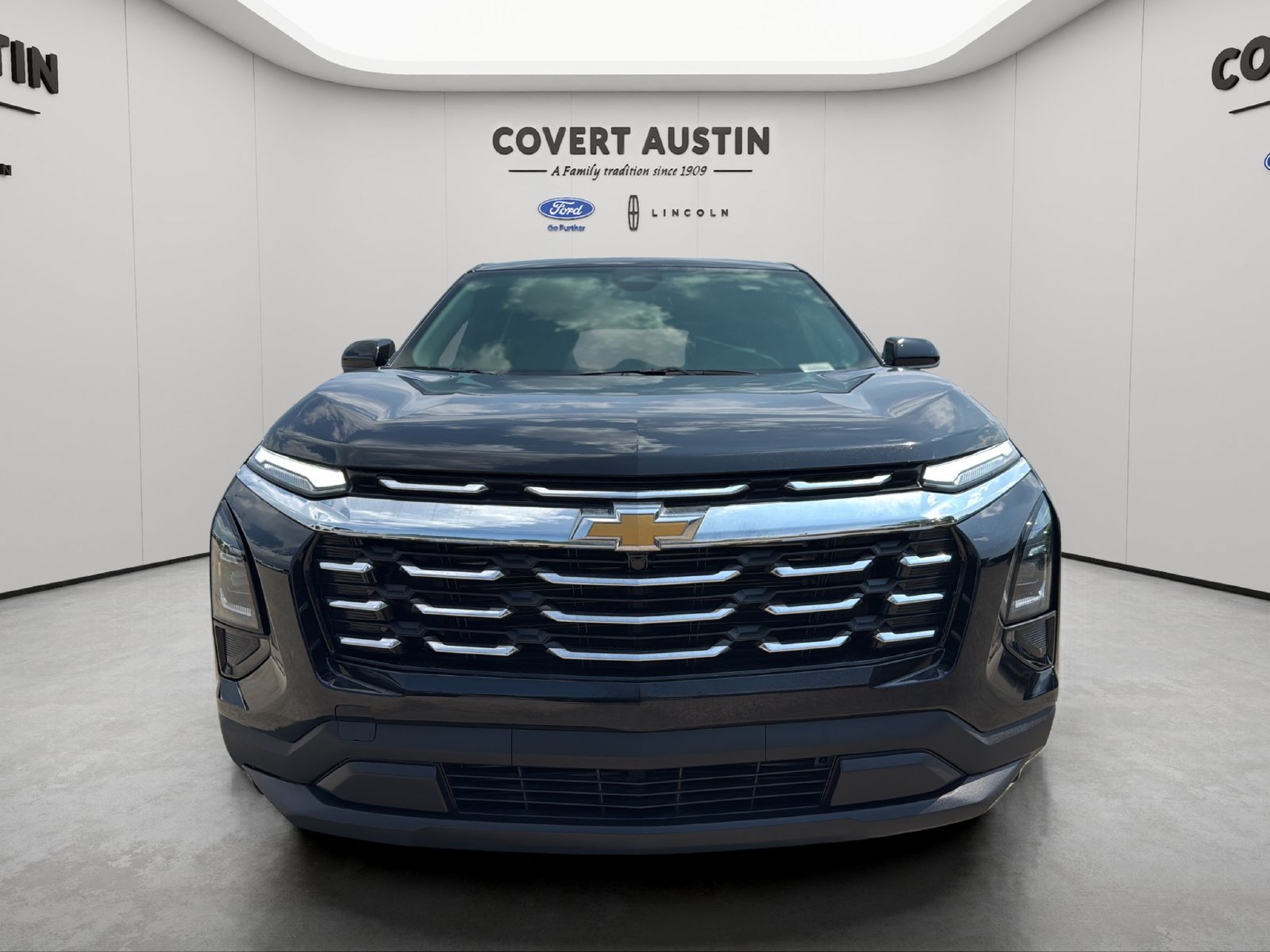 Used 2026 Chevrolet Equinox LT AWD/4WD image 7