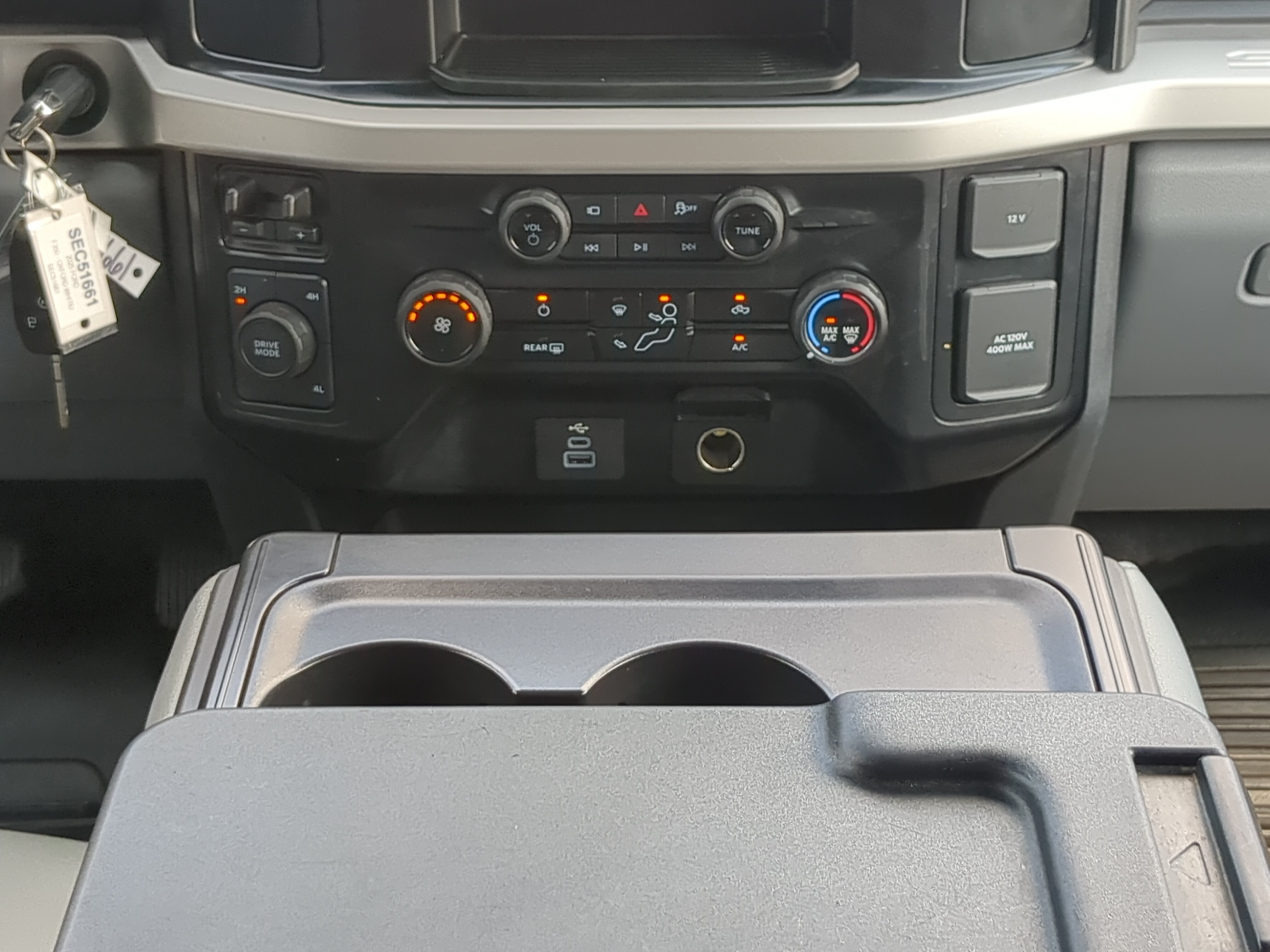 Certified 2025 Ford F350 XL w/ 360-Degree Camera Package AWD/4WD image 17