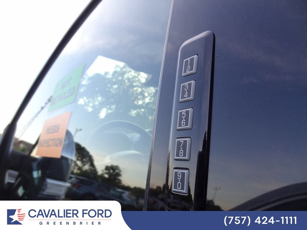 Certified 2022 Ford F150 Platinum w/ Equipment Group 701A High AWD/4WD image 12