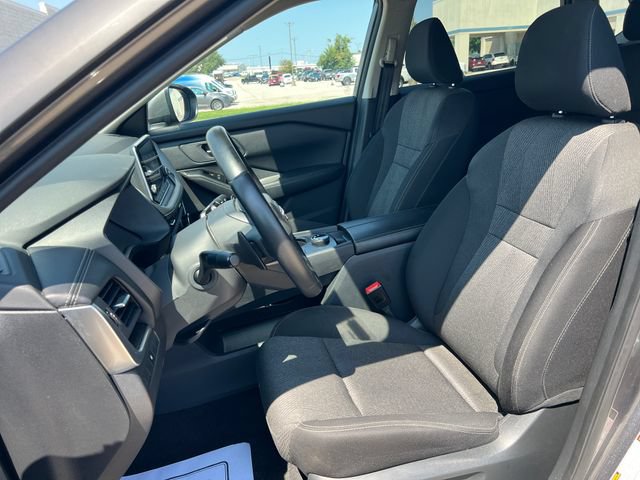 Used 2025 Nissan Rogue SV AWD/4WD image 35