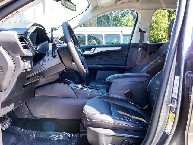 Certified 2021 Ford Escape SEL FWD image 17