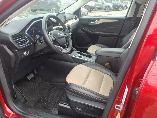 Certified 2021 Ford Escape Titanium w/ Titanium Elite Package image 15