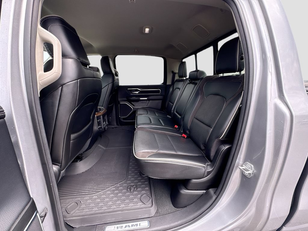 Used 2022 RAM 1500 Laramie AWD/4WD image 29